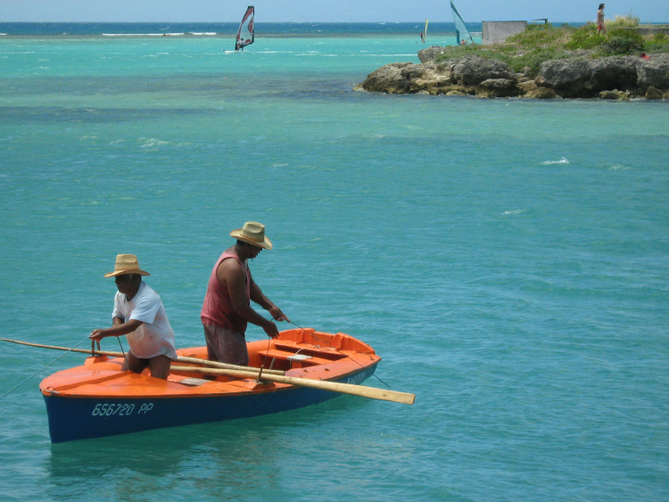 Pêcheurs à Saint-François, en Guadeloupe