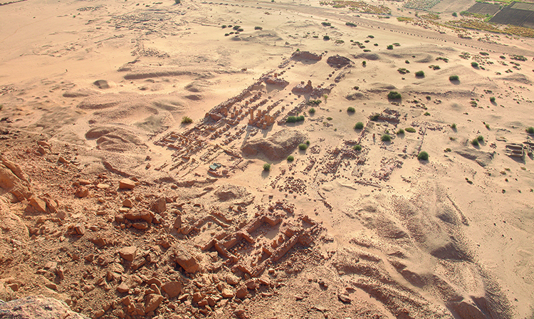Vue du grand temple d’Amon au Soudan