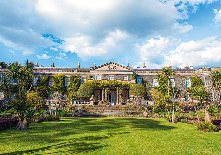 Vue de la demeure de Mount Stewart et ses jardins voyage Arts et Vie en Irlande