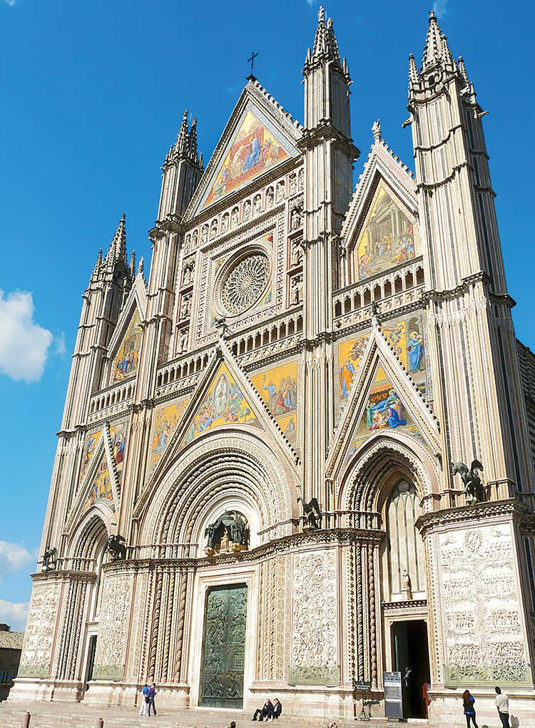 Façade de la cathédrale d'Orvieto Ombrie Italie voyage culturel