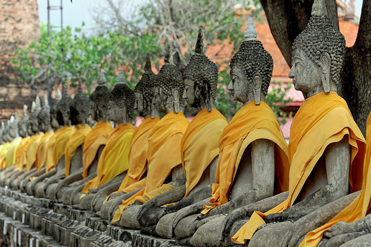 Le Wat Yai Chai Mongkol en Thaïlande 