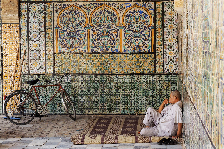 Dans la mosquée du Barbier, à Kairouan Tunisie arts et vie